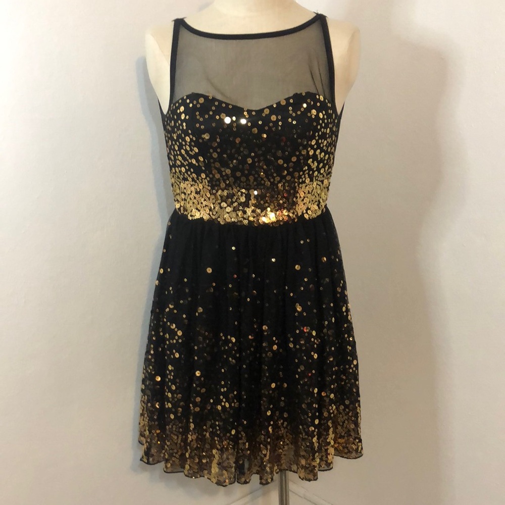 Ruby Rox black with gold cocktail dress size 5.